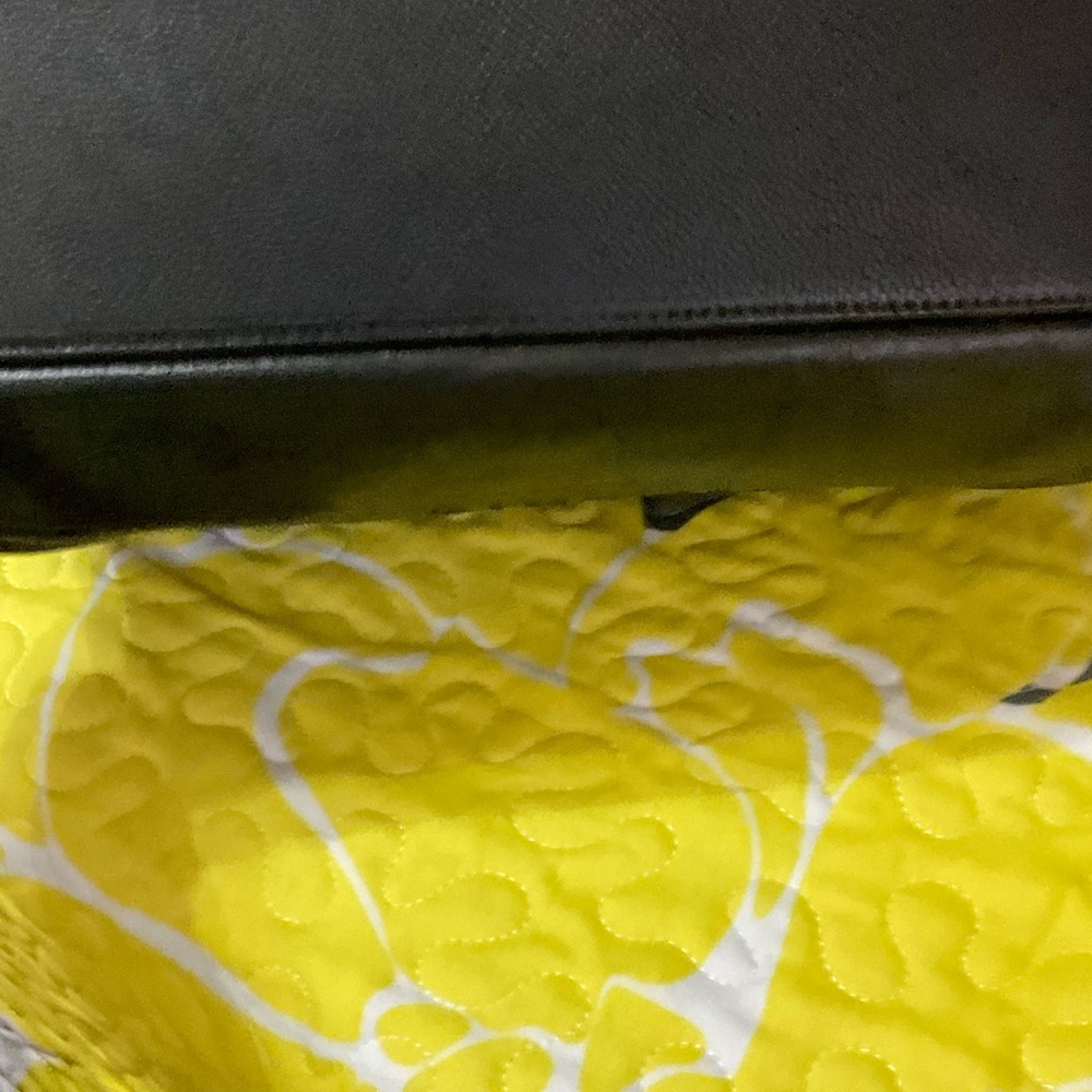 COPY - CHANEL preloved 2016 black calf skin deauville medium in very good condi… - Picture 3 of 15